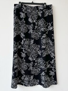 Messini • Floral Print Maxi Skirt